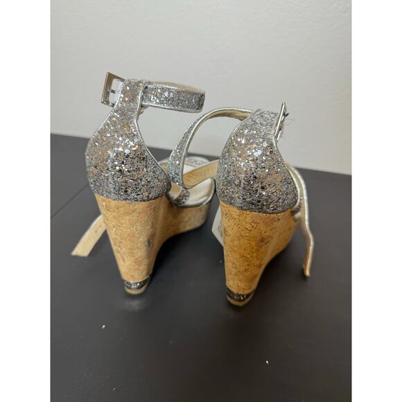 Jimmy Choo - Picture 3 of 7